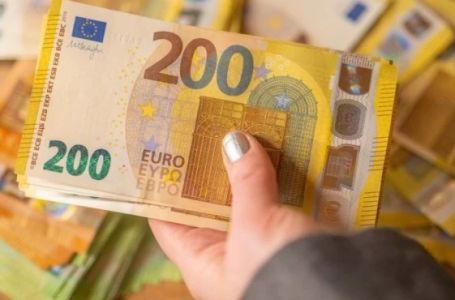 Kupaće se u parama: Ljeto 2026. za 4 znaka donosi obilje i finansijski preporod