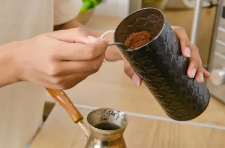 Zbog ovoga vam kafa nije dobra kao u kafiću: Uz jedan trik postaje jača i aromatičnija