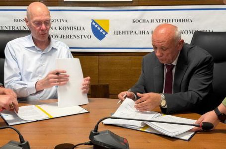 Potpisan ugovor za digitalizaciju izbornog procesa u BiH vrijedan 74,5 miliona KM