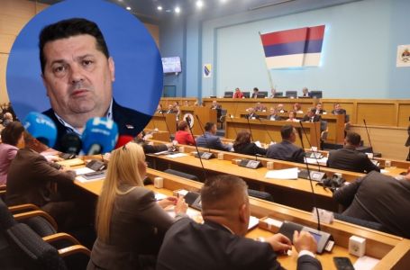 Velika bura u najavi: Stevandićev prijedlog pred poslanicima, deklaracija o zatvaranju OHR-a i...