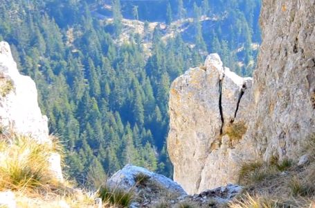 Tragedija na Romaniji: Poginuo muškarac nakon pada sa stijene