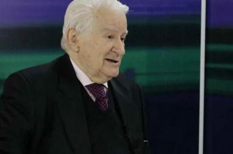 Preminuo Dragoljub Mićunović