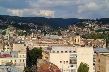 Nagla promjena vremena u BiH: Danas očekujte pljuskove i grmljavinu, a za vikend...