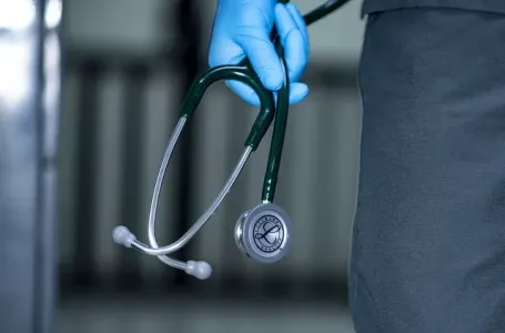 Kantonalna bolnica u Bihaću završila godinu sa gubitkom od 4,4 miliona KM