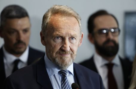 Alarm u SDA, traže hitne odgovore PIC-a: "Narod se ništa ne pita, a iza kulisa se kroji sudbina BiH"