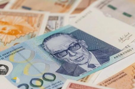 Poznato kada počinje isplata majskih penzija: Evo koliko iznose najniža i najviša primanja