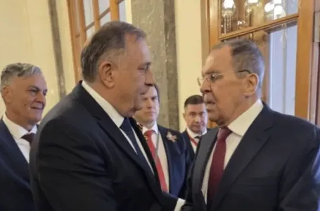 Dodik se sastao sa Lavrovim