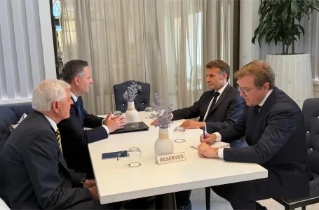 Bećirović sa Macronom: Mandat i nadležnosti visokog predstavnika ne smiju biti ugroženi