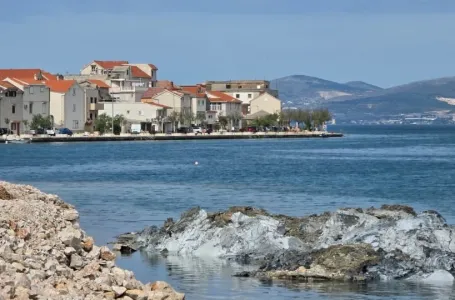 Zastrašujuće otkriće u Hrvatskoj. Na popularnoj plaži izronilo "čudovište"