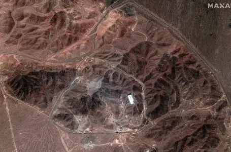 Iran zapečatio zalihe uranijuma i postavio mine usred straha od američke operacije zaplijene