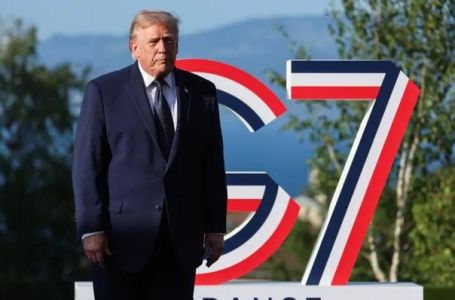 Trump: Rusija "treba postići dogovor" s Ukrajinom, besmislen sukob