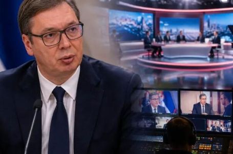 Radnici RTS-a odbili lagati za Vučića zbog spornog priloga o "zvučnom topu"