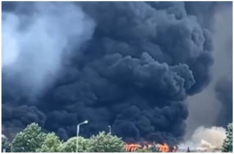Crni se nebo nad Mostarom, na terenu i vojska: ‘Čuju se detonacije, potpuna apokalipsa’