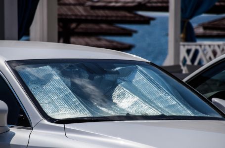 Evo šta će sve da strada u automobilu ako ga ostavljate na suncu usred vrućina: Šteta može koštati