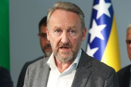 Bakir Izetbegović na godišnjici stranke u Zenici: "Svaki problem je premijer Fadil Novalić riješio"
