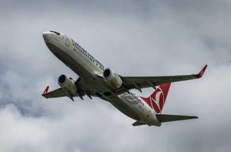 "Ljudi su vrištali": Putnici opisali nezapamćenu dramu u avionu, bez vazduha ostalo 165 putnika...