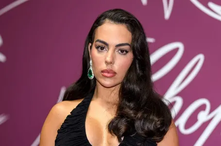 Georgina se oglasila nakon što je Ronaldo napustio teren u suzama: Evo šta je poručila