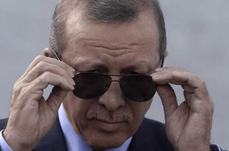 Dar ili teška provokacija: Erdogan svim liderima NATO-a uručio isti NEOBIČAN POKLON!