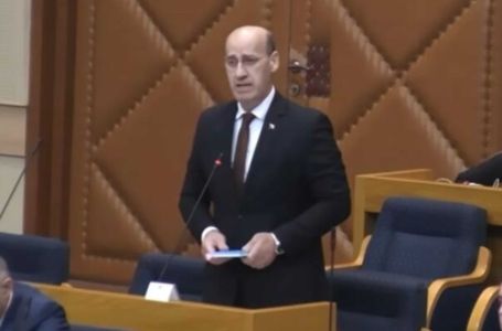 Dramatično u Narodnoj skupštini: Salkić pozvao na OTPOR režimu Milorada Dodika