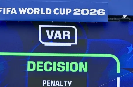 FIFA promijenila VAR protokol satima prije četvrtfinala: Uvedena dosad neviđena mjera