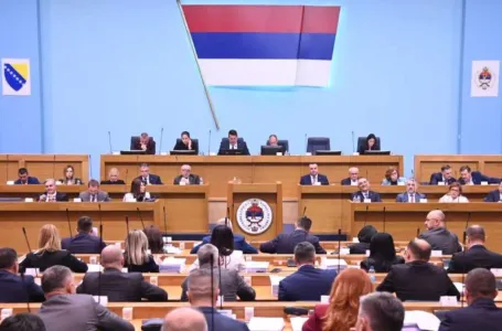 NSRS usvojila zakon: Evo kolika je zatvorska kazna zbog zastave Armije RBiH