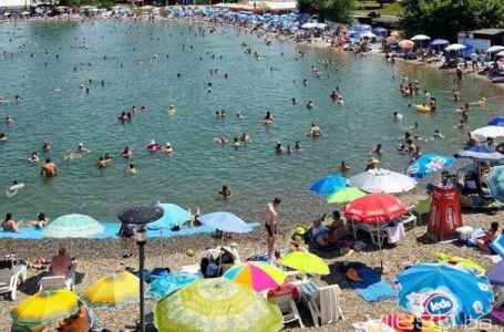 Borba protiv diskriminacije: Panonska jezera dozvolila kupanje u burkiniju