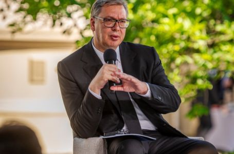 Vučić doslovno sam protiv svih: Svi potpisali deklaraciju protiv Rusije osim njega