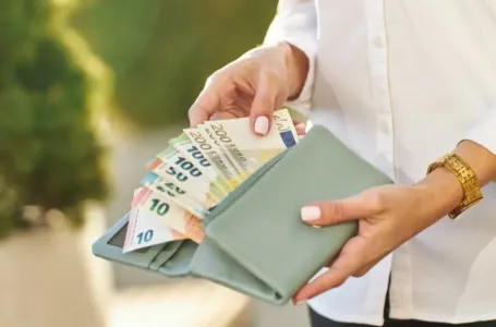 Stižu im velike pare: Za 3 znaka horoskopa od 17. jula počinje uspješan period