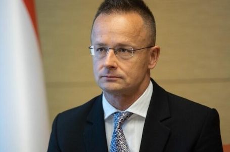 Mađarska pokrenula istragu o vezama Szijjarta s Rusijom