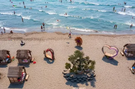 Jadranska Copacabana: Pješčana plaža duga 13 kilometara na koju može stati čak 150 hiljada kupača