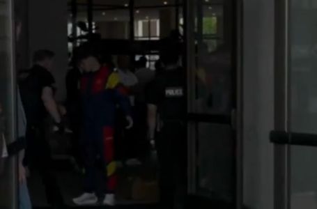 Neviđen skandal uoči finala, javnost u nevjerici: Policija na izlazu iz hotela pretresala...