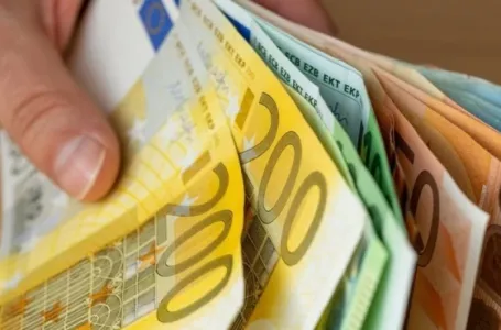 4 znaka će u avgusti imati pune novčanike: Stiže povećanje plate i poslovni uspjeh