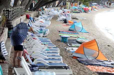 Prizor s plaže u Makarskoj sablaznio Hrvate: ‘Dobrodošli u pakao’