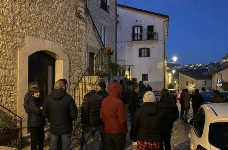 Zemljotres pogodio Italiju: Građani izašli na ulice