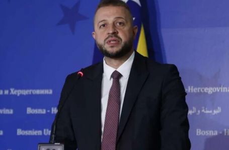 SNSD dao milione za institucije čije je ukidanje najavljivao