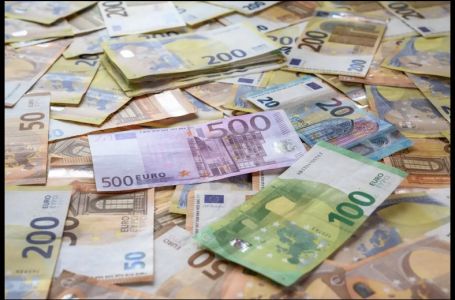 Sudbina se mijenja 29. jula: Pun Mjesec otvara slavinu s novcem za 3 znaka