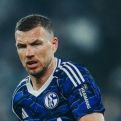 Otkriveno zašto Džeko još nije potpisao za Schalke: Nijemci objavili razlog