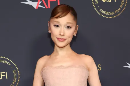 Ariana Grande objavila da se povlači iz javnosti