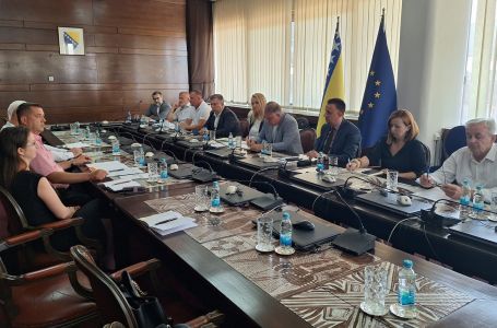 U toku sastanak Nikšića i Lakića s upravom Nove Željezare Zenica: Ima li spasa za kompaniju?