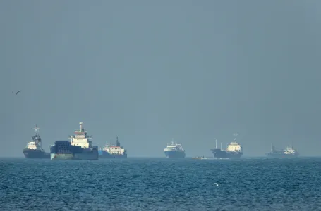 Hoće li Iran zatvoriti Hormuz za američke i izraelske brodove?