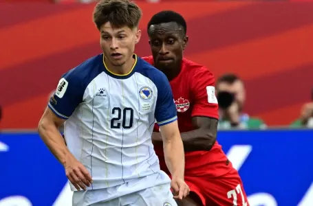 PSV Bajraktarevića drži na klupi, a sad slijedi transfer karijere? Omiljeni Zmaj u centru pažnje