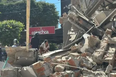 Više od 60 zgrada srušeno u Kolumbiji, broj poginulih prešao 110 i još raste