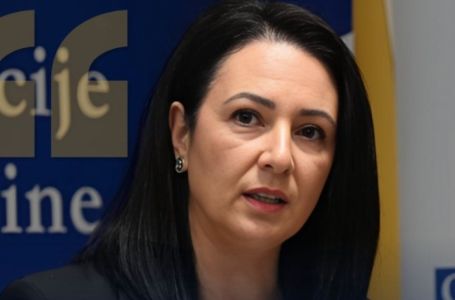 Aida Obuća oštro kritikovala Bećirovića: "Putovalo se, fotografisalo i saopštavalo – i šta bi?"