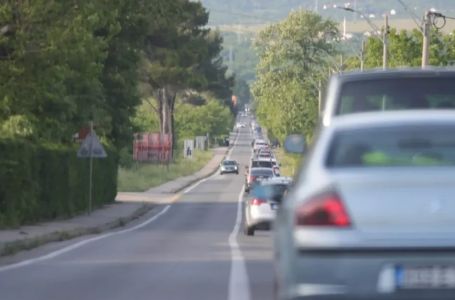 Gužve na sve strane: Kolone se stvaraju na ulazu u Jablanicu, vozači na oprezu
