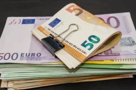 Novac stiže za 4 znaka: Evo ko će dobiti pare do 22. avgusta