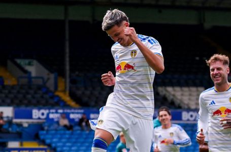 Pogledajte majstorski gol škaricama Tarika Muharemovića za Leeds