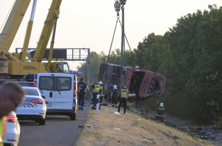 Stravična nesreća u komšiluku: Autobus sletio s autoceste, 12 ljudi izgubilo život