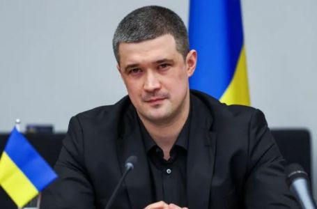 Smijenjeni ukrajinski ministar odbrane poziva na predsjedničke izbore