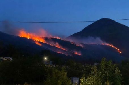 Dramatična noć u BiH: Vatrena stihija gutala sve pred sobom, jak vjetar širio požar prema kućama