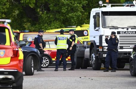 Muškarac s mačem napao učenike u švedskoj školi, više je povrijeđenih